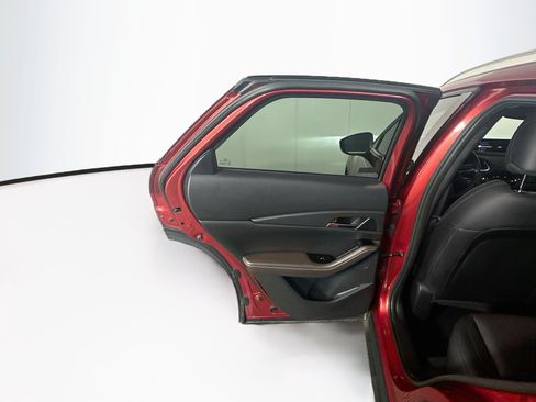 Used 2021 MAZDA CX-30 AWD 2.5 S w/ Premium Package image 26