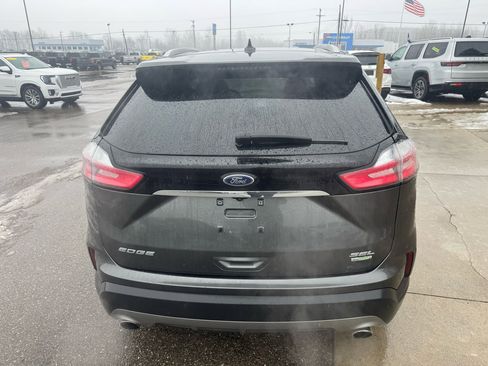 Used 2019 Ford Edge SEL w/ Convenience Package image 6