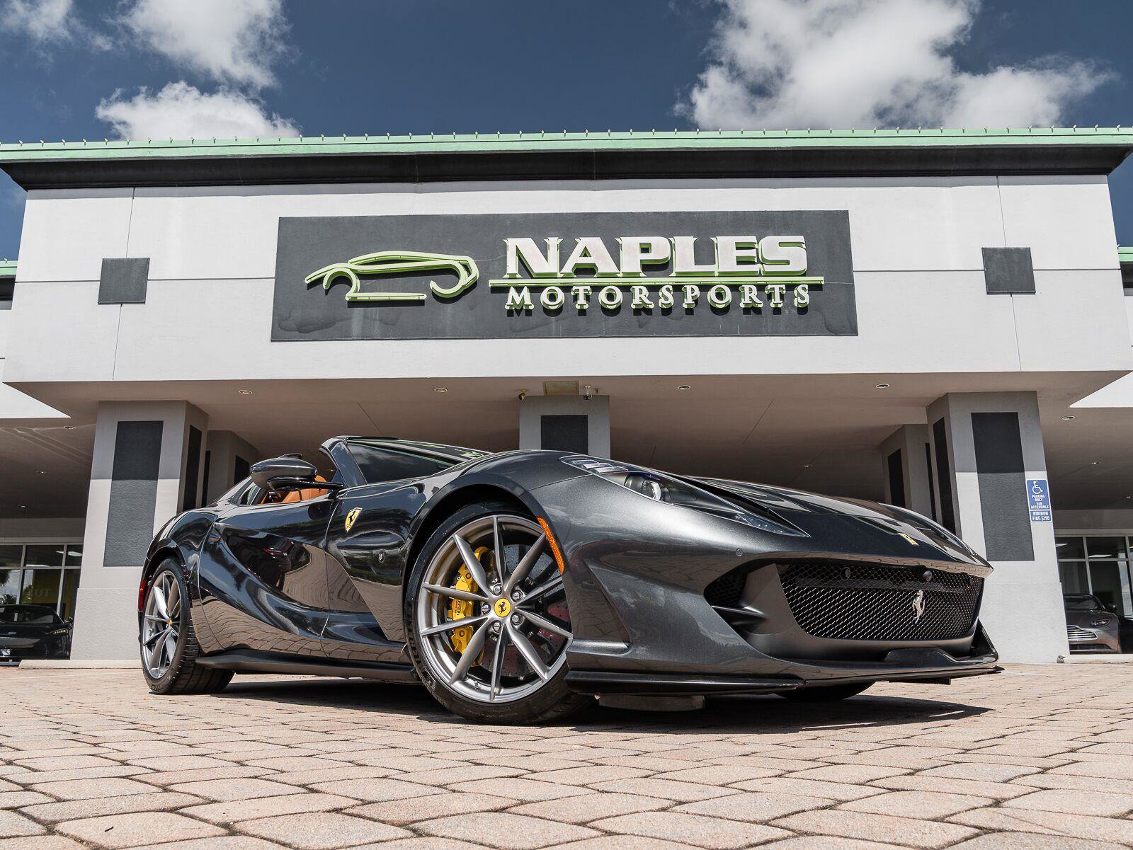 Used 2022 Ferrari 812 GTS RWD image 5
