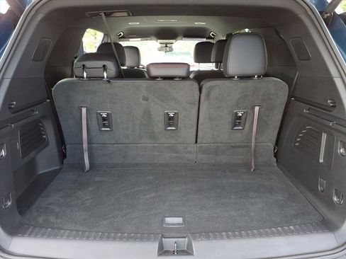 Used 2025 Chevrolet Traverse Z71 w/ Driver Confidence Package AWD/4WD image 8