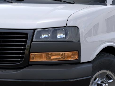 New 2025 GMC Savana 2500 w/ Driver Convenience Package RWD image 10