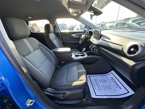 Used 2024 Chevrolet Blazer LT image 23