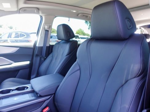 Certified 2025 Acura MDX FWD image 22