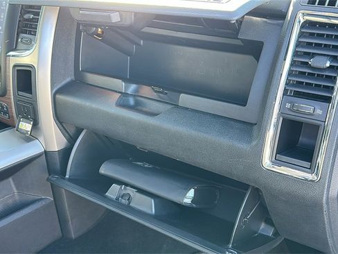 Used 2018 RAM 2500 Laramie w/ Convenience Group image 31