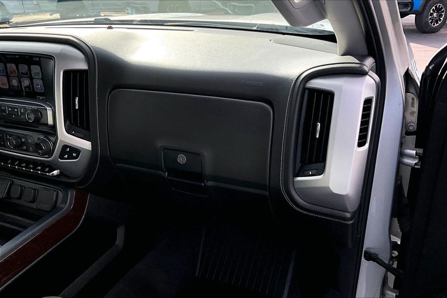 Used 2018 GMC Sierra 1500 SLT AWD/4WD image 17