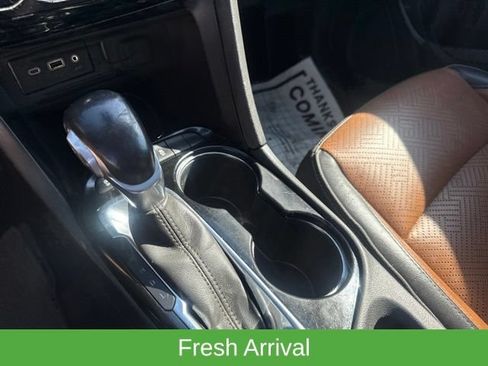 Used 2021 Buick Encore GX Essence w/ Experience Buick Package FWD image 15