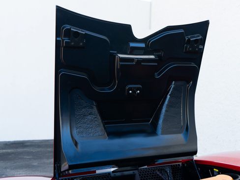 Used 2005 Ford GT image 44