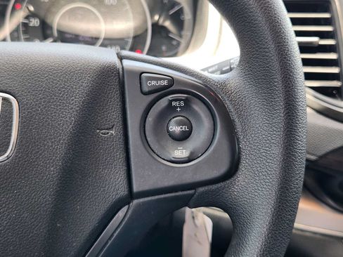 Used 2016 Honda CR-V LX image 28