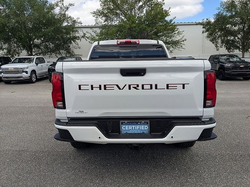 Certified 2026 Chevrolet Colorado Z71 w/ Technology Package AWD/4WD image 4