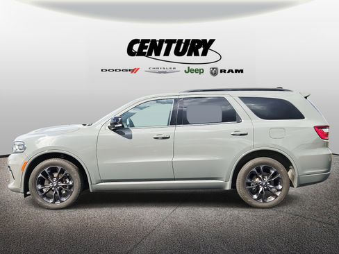 Used 2023 Dodge Durango GT image 7