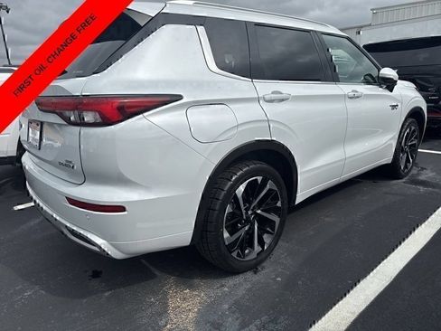 Used 2024 Mitsubishi Outlander SEL Black Edition AWD/4WD image 4