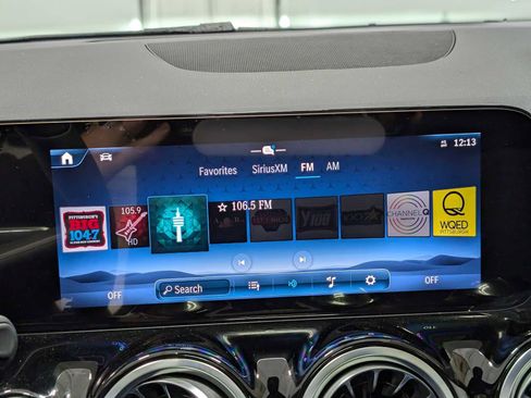 Certified 2025 Mercedes-Benz GLA 250 4MATIC image 24