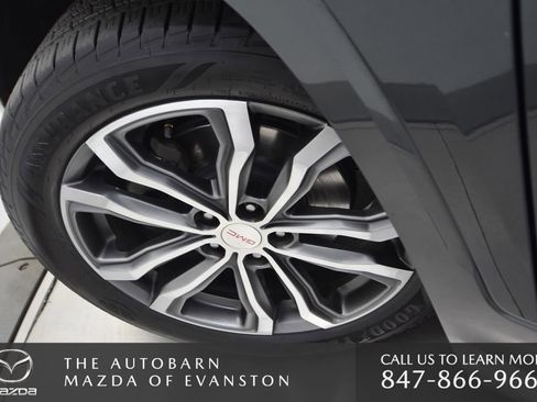 Used 2018 GMC Terrain Denali w/ Advanced Safety Package image 38