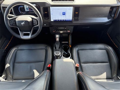 Certified 2024 Ford Bronco Badlands image 13