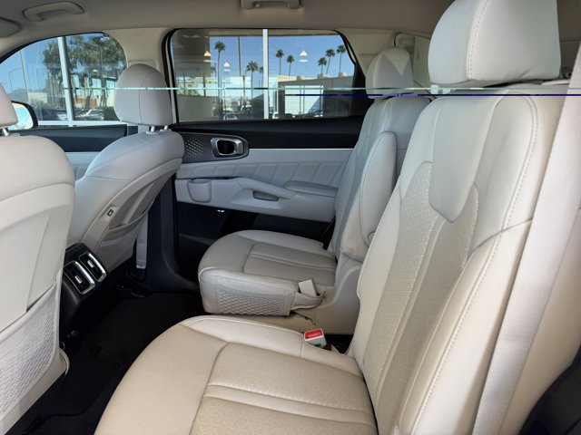 Used 2022 Kia Sorento SX Prestige AWD/4WD image 10