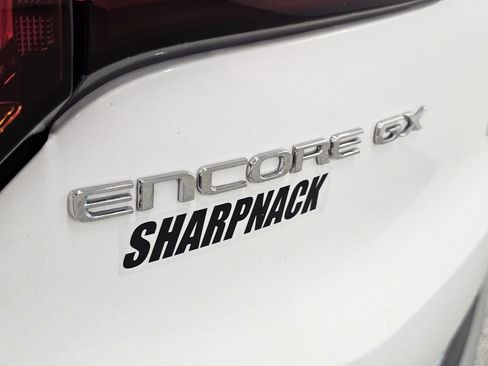 Used 2024 Buick Encore GX Preferred FWD image 24