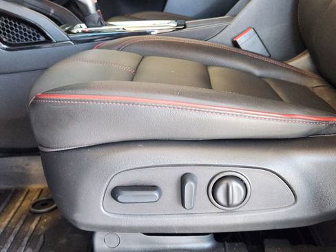 Certified 2025 Chevrolet TrailBlazer RS w/ Convenience Package image 25