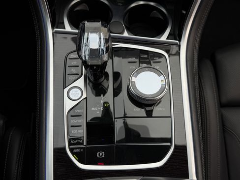 Used 2020 BMW 840i Coupe w/ M Sport Package image 31