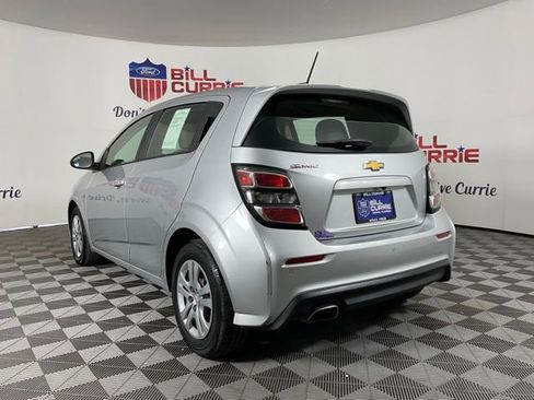 Used 2020 Chevrolet Sonic LT image 5