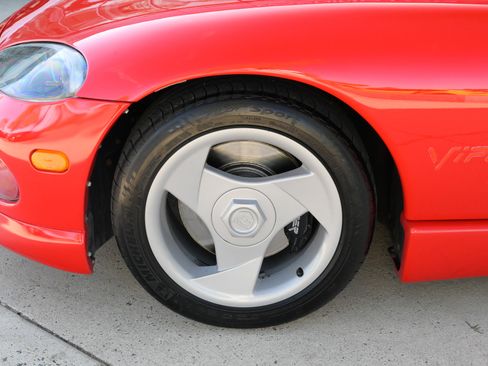 Used 1993 Dodge Viper RT/10 RWD image 9