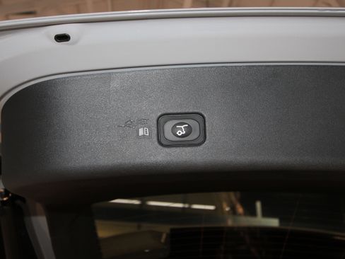 New 2026 Lincoln Nautilus Premier w/ Jet Appearance Package image 41