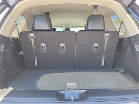 Used 2024 Honda Pilot EX-L image 16