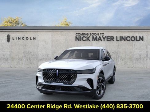 New 2026 Lincoln Nautilus Premier AWD/4WD image 2