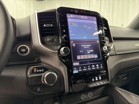 New 2026 RAM 1500 2WD Crew Cab image 19