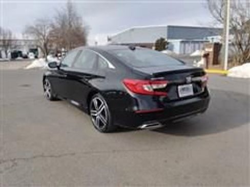 Used 2020 Honda Accord Sport image 6