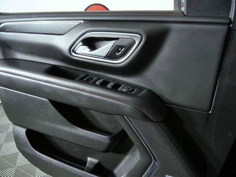 Used 2022 Chevrolet Tahoe RST w/ Sport Performance Package AWD/4WD image 29