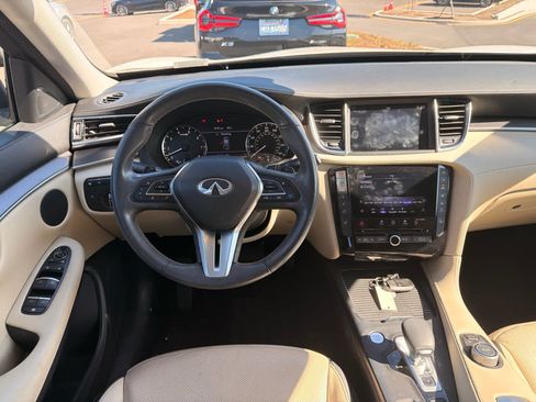 Used 2022 INFINITI QX50 Luxe AWD/4WD image 5