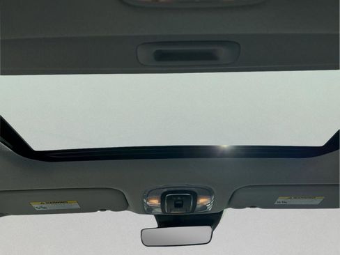 Used 2023 Hyundai Elantra Limited image 26