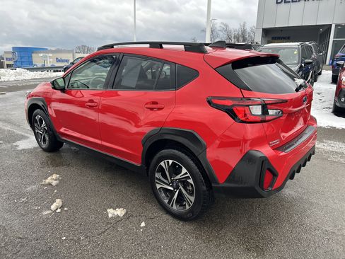 Used 2024 Subaru Crosstrek 2.0i Premium image 16