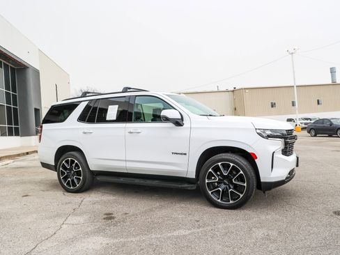 Used 2024 Chevrolet Tahoe RST w/ Sport Performance Package image 6