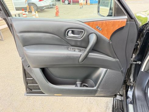 Used 2018 INFINITI QX80 4WD image 16