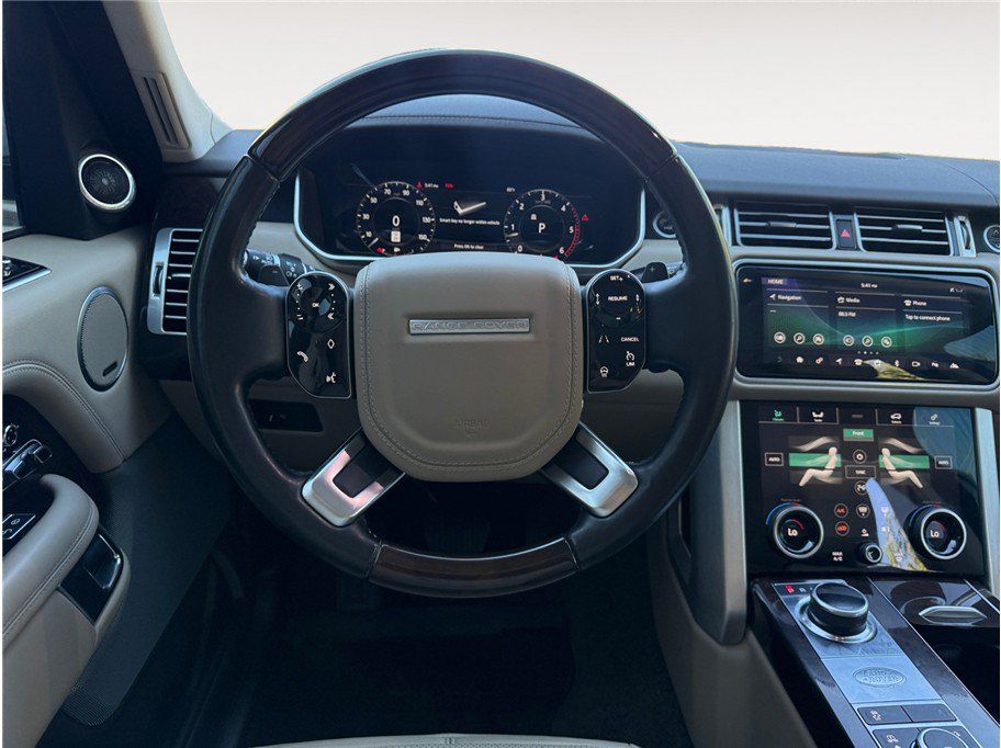 Used 2018 Land Rover Range Rover HSE AWD/4WD image 12