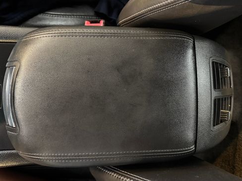 Used 2013 Ford Taurus Limited FWD image 17