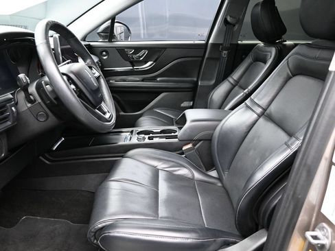 Used 2021 Lincoln Corsair Reserve w/ Equipment Group 201A AWD/4WD image 14