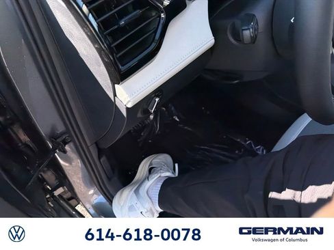 New 2026 Volkswagen Taos S image 23