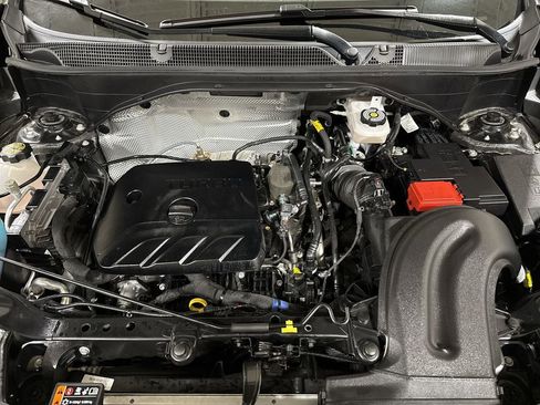 Used 2024 Buick Encore GX Avenir w/ Avenir Technology Package image 24