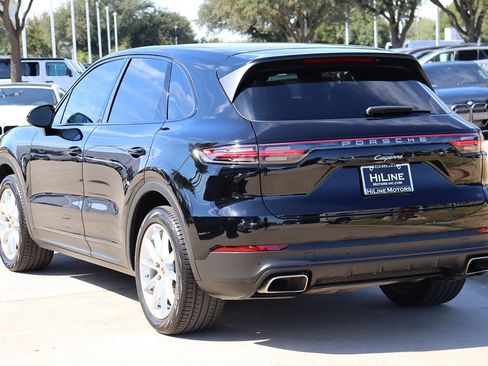 Used 2021 Porsche Cayenne image 7