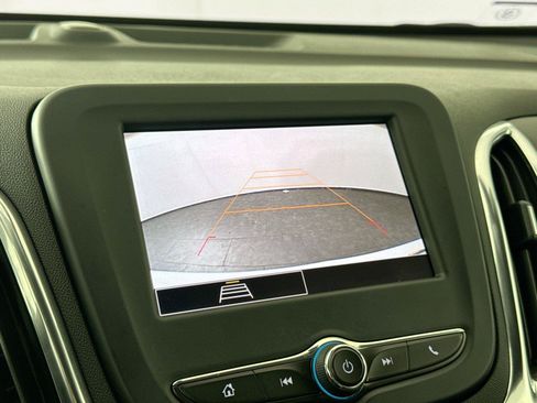 Used 2024 Chevrolet Equinox LT w/ LPO, Floor Liner Package FWD image 22