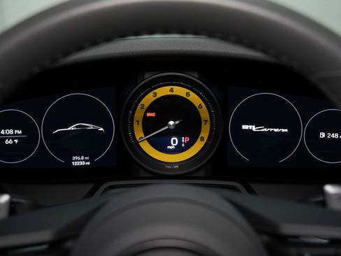 Used 2023 Porsche 911 Carrera w/ Sport Chrono Package image 44