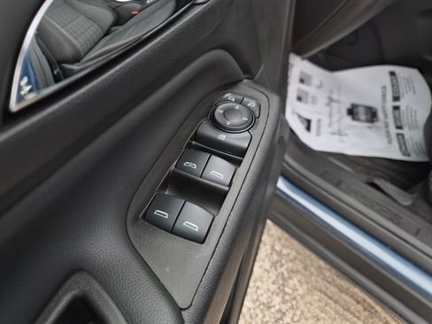 Certified 2024 Chevrolet Equinox LT w/ LPO, Floor Liner Package FWD image 15