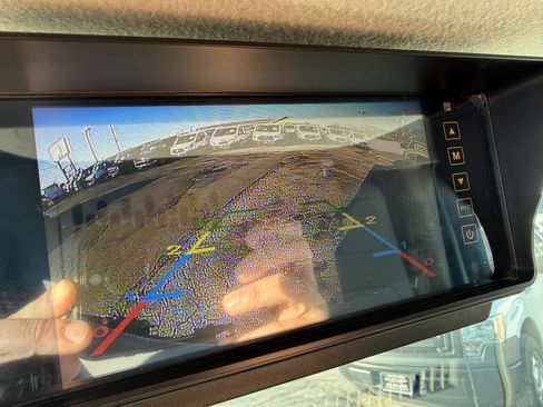 Used 2019 Chevrolet Express 3500 w/ Driver Convenience Package image 20