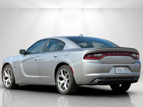 Used 2016 Dodge Charger R/T w/ Plus Group image 5