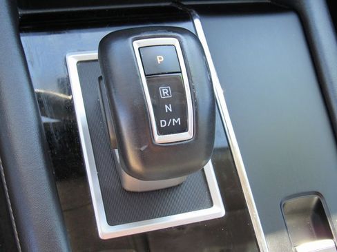 Used 2024 Mitsubishi Outlander SE image 22