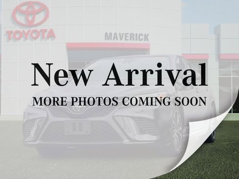 Used 2020 Toyota Camry SE w/ Convenience Package FWD image 1