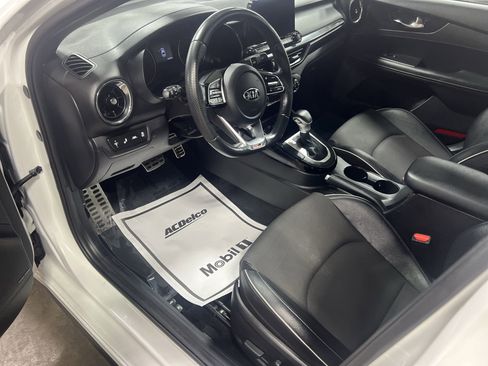 Used 2021 Kia Forte GT-Line image 11