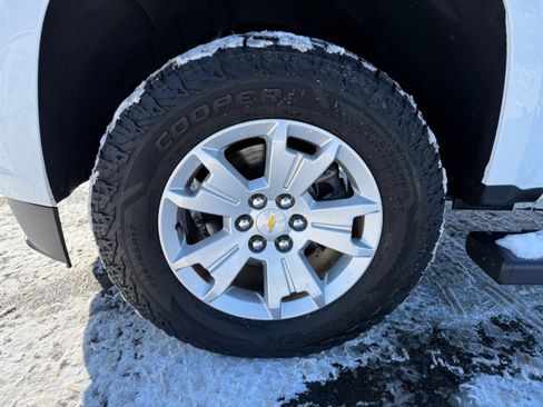 Used 2021 Chevrolet Colorado LT w/ Fleet Safety Package image 21